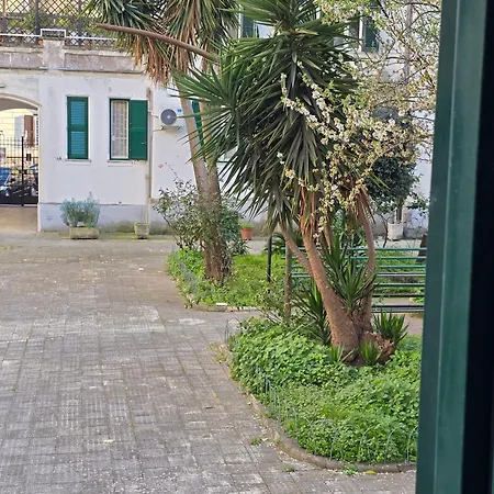 Testaccio Charme Apartman *