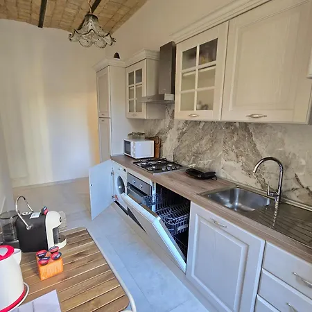 Testaccio Charme Apartman *